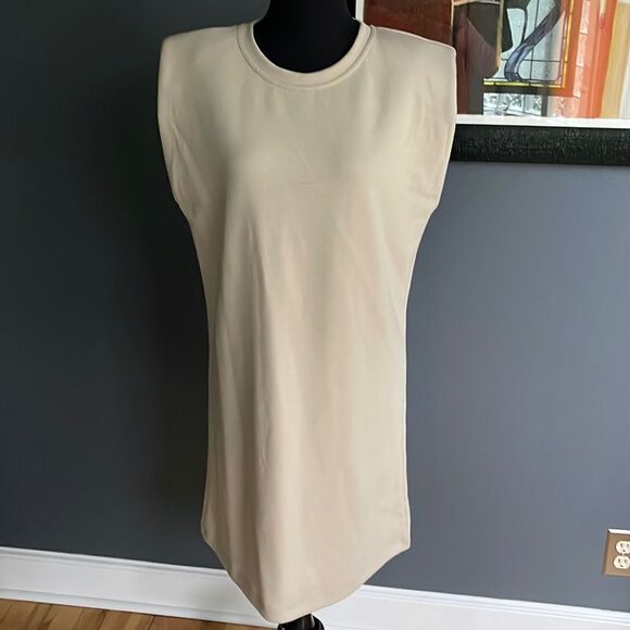 Rachel Zoe light tan knit scuba wide padded dropped shoulder T shirt style shift - Picture 1 of 4